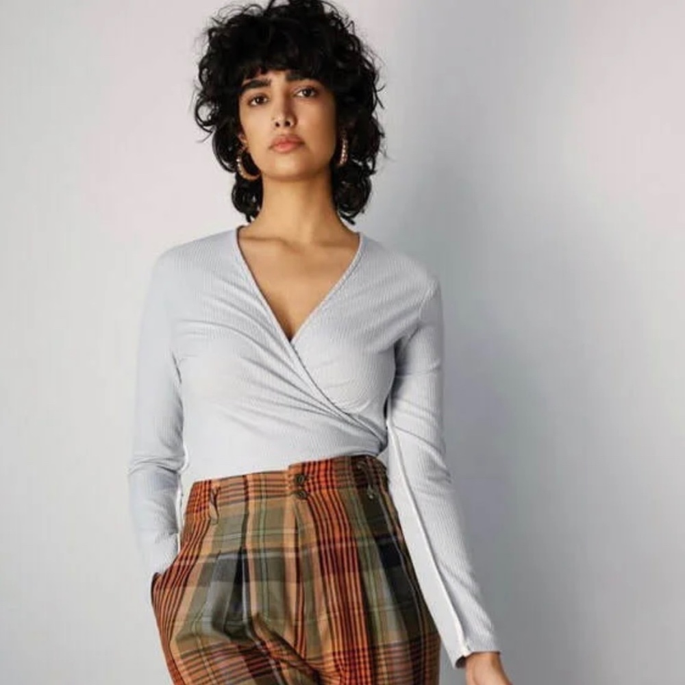 The ABIGAIL Top in Sky + Ivory — by Eve Gravel